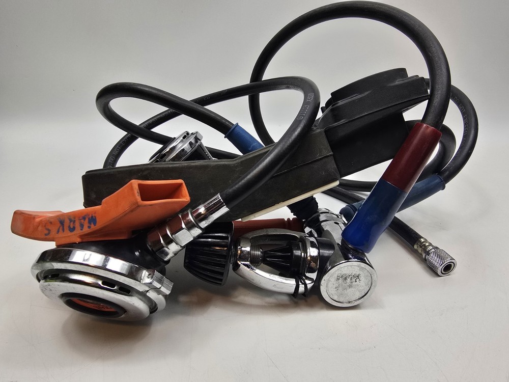 Ocean Dynamics Scuba Diving Regulator Set With Accessories Read