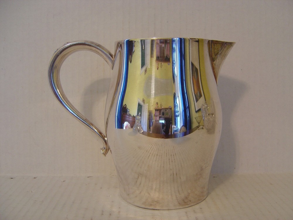 VINTAGE SILVERPLATE LARGE PITCHER 6-1/2" HIGH