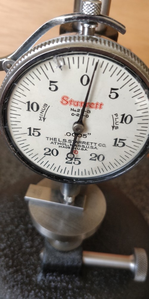 SUPERB Starrett 654 Comparator Stand w/ Dial Indicator 25-B Inspector Bench