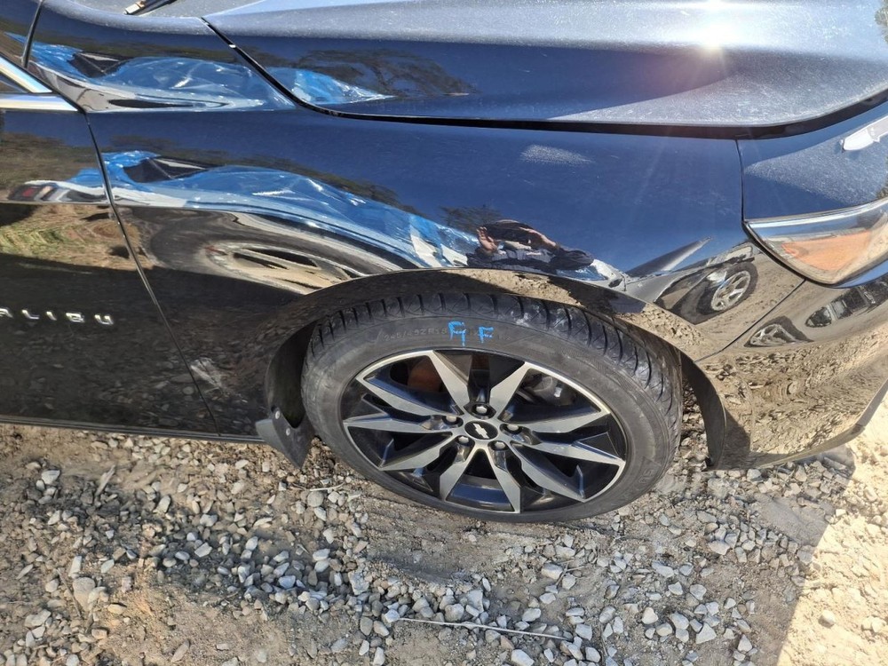 2018 Chevrolet Malibu Rear View Mirror Automatic Dimming Opt DD8 Used