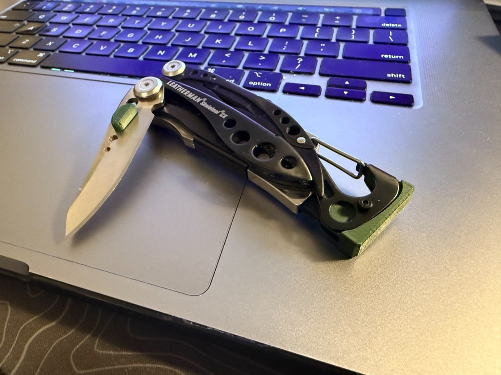 Hammer & Thumb Stud Upgrade for Leatherman Skeletool – EDC Multi-Tool Mod