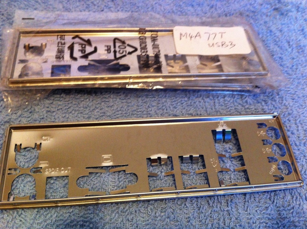 ASUS IO SHIELD for ASUS P5P43T, M4A77T-USB3 , M4A77T USB3 , ORIGINAL ONE