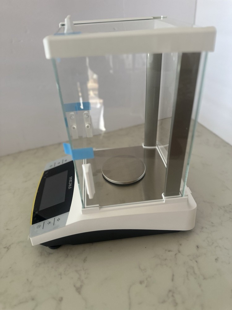 Sartorius Balance Scale BCA324i-1S