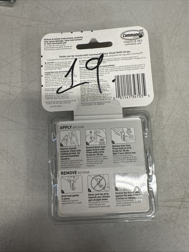 Command Small Wire Hooks 9 Hooks And 12 Strips 17067CLR-9ES {A}