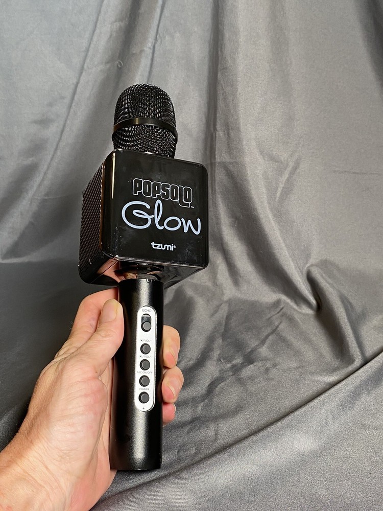 Pop Solo Karaoke Microphone Bluetooth Wireless Smartphone Black Tzumi