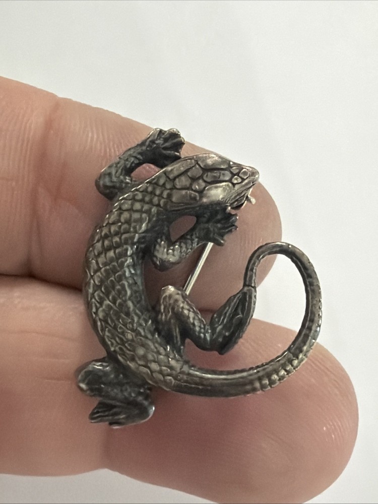 Sterling Silver Lizard Pin brooch —(G)