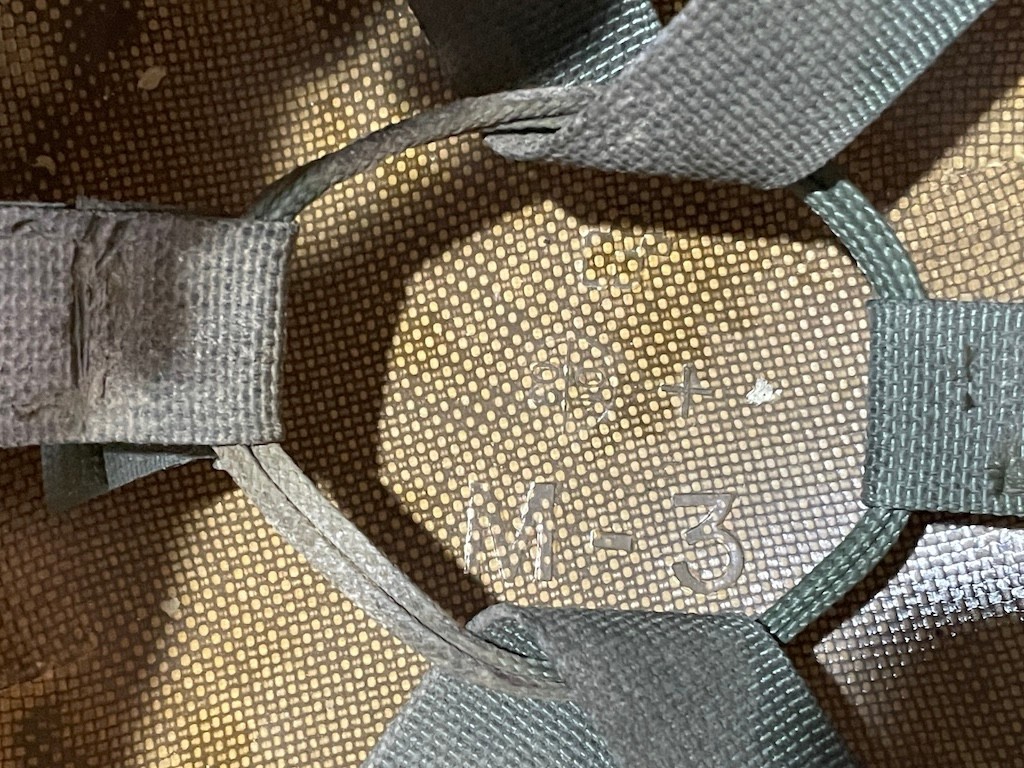 US Gulf War era PASGT Helmet GWOT Chocolate Chip Hat 6 color desert Canteen set