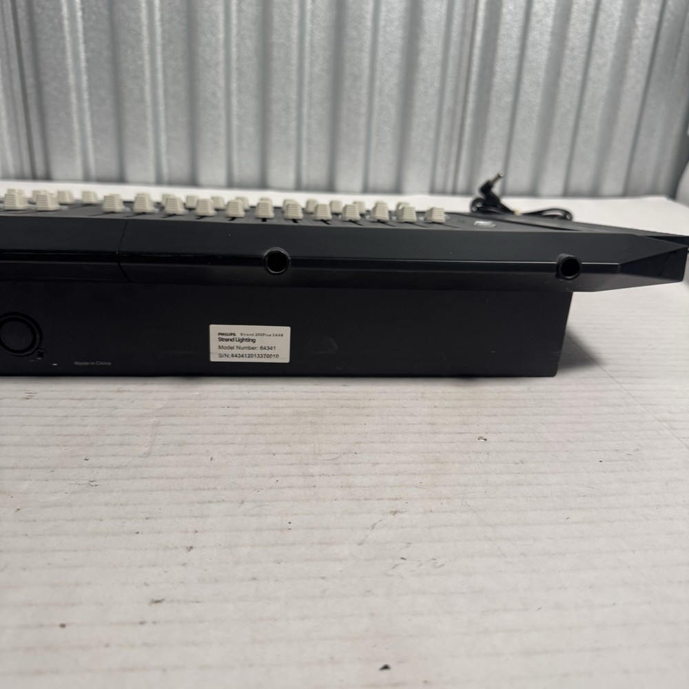 Philips Strand 200 Plus 24/48 Portable Console / 64340 — UNTESTED