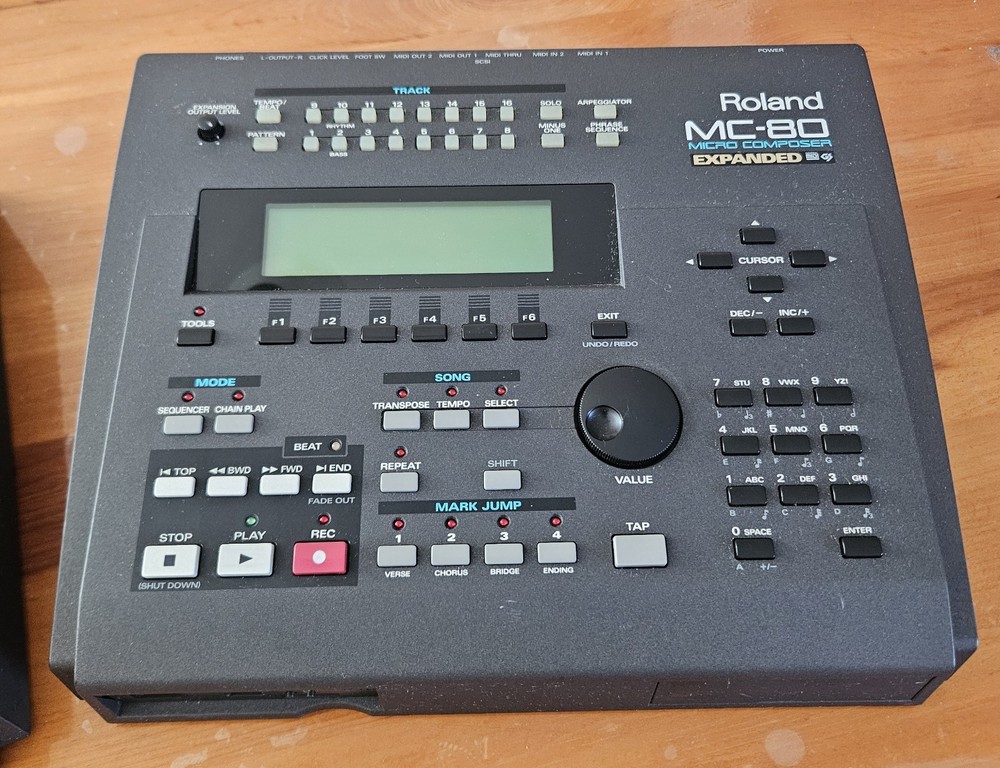 Roland MC-80 Ex (2) VE-GSPRO