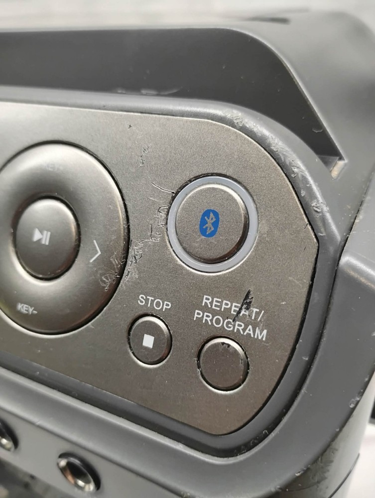 Singing Machine Karaoke CD+G W/Bluetooth+Microphone Tested