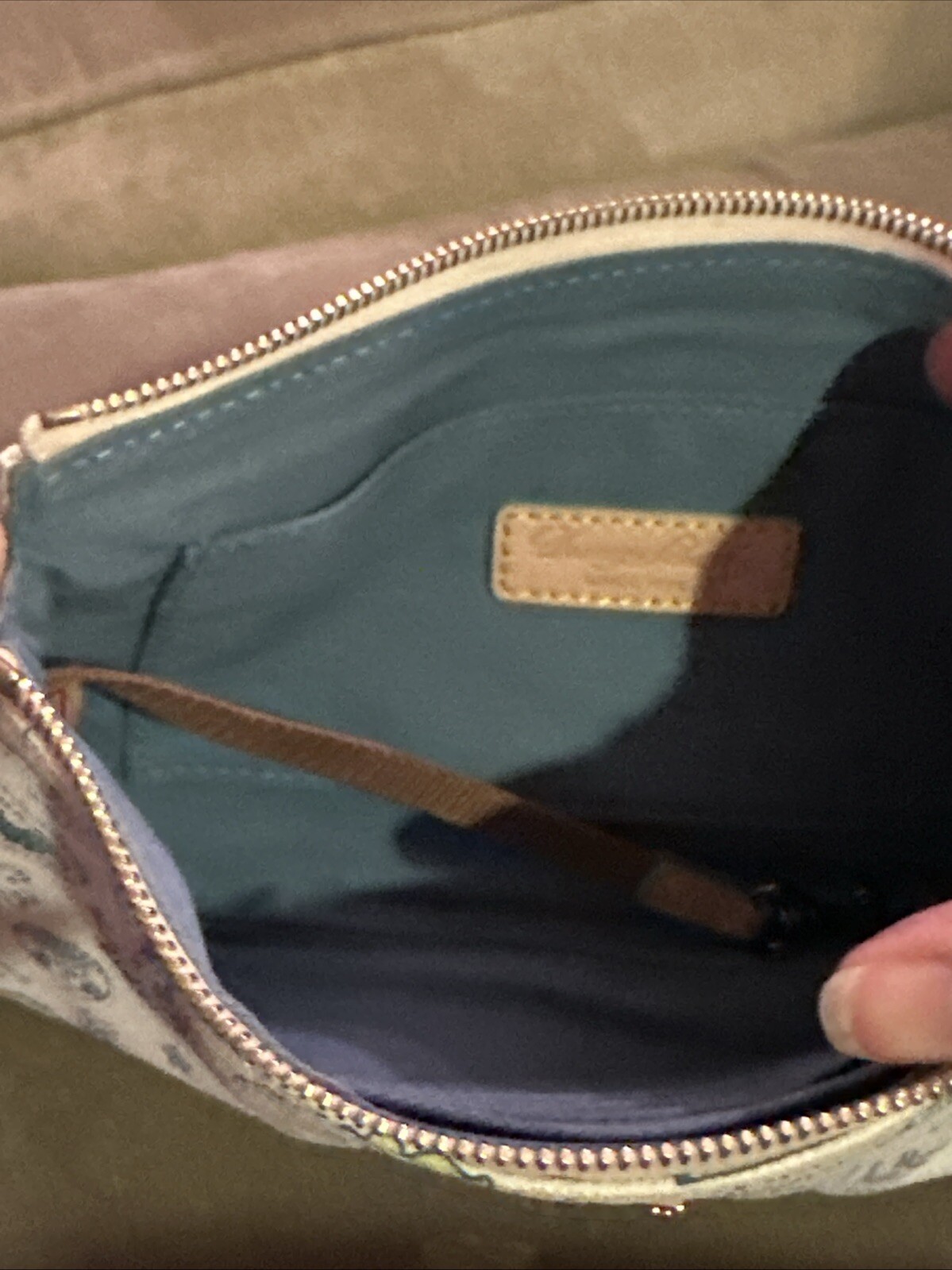 New Disney World Park WDW Dooney & Bourke 2017 Marathon LEXI Crossbody Purse Bag