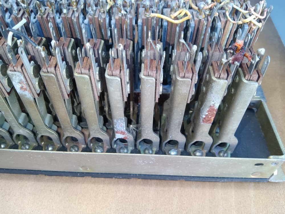 Vintage 60 PLUS Position Patch Bay Racks Radio station pulls