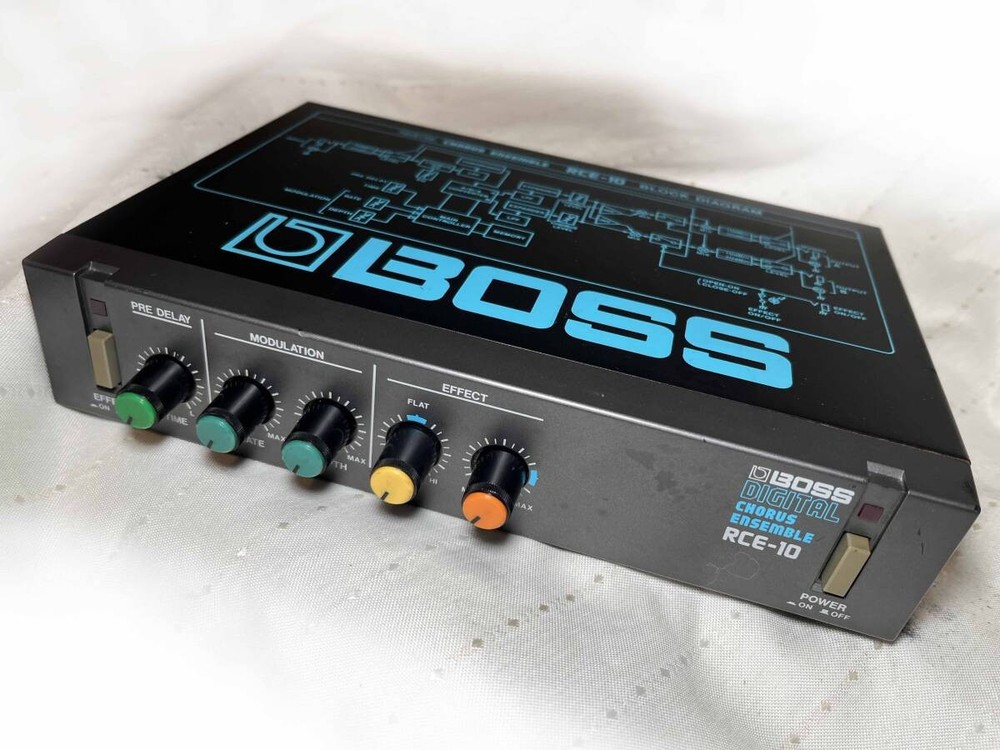 BOSS RCE-10 Digital Chorus Ensemble Micro Rack Guitar Effects