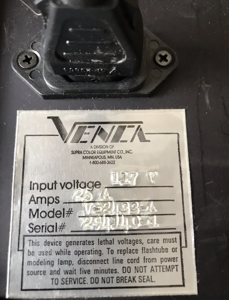 Pro Studio Light Venca V-2433A 2400W Power Pack & Strobe Flash Head Kit