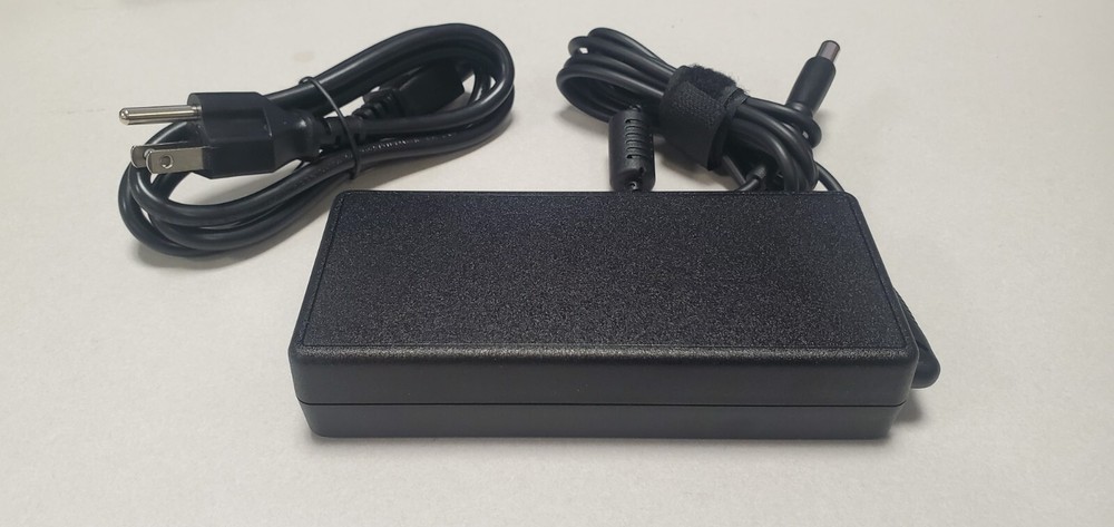Plugable Replacement Power Adapter for the Plugable TBT4-UDZ Docking Station