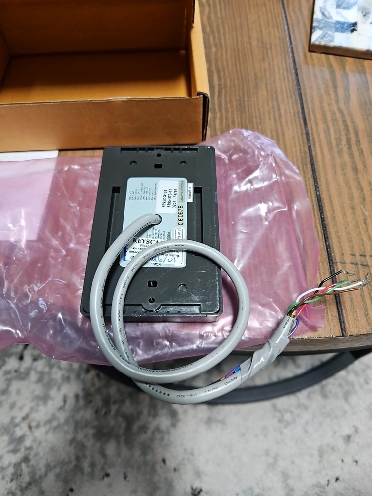 HID ThinLine II (5395CG106) Proximity Card Reader