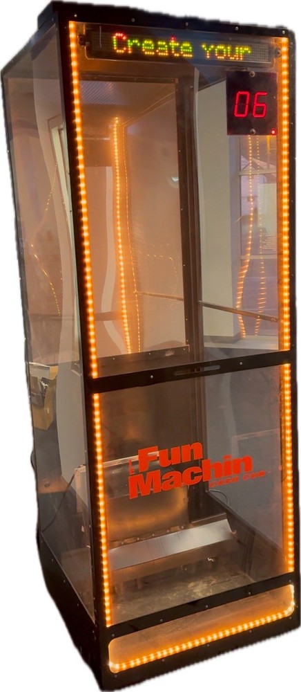 Fun Machine Cash Cube/ Money machine