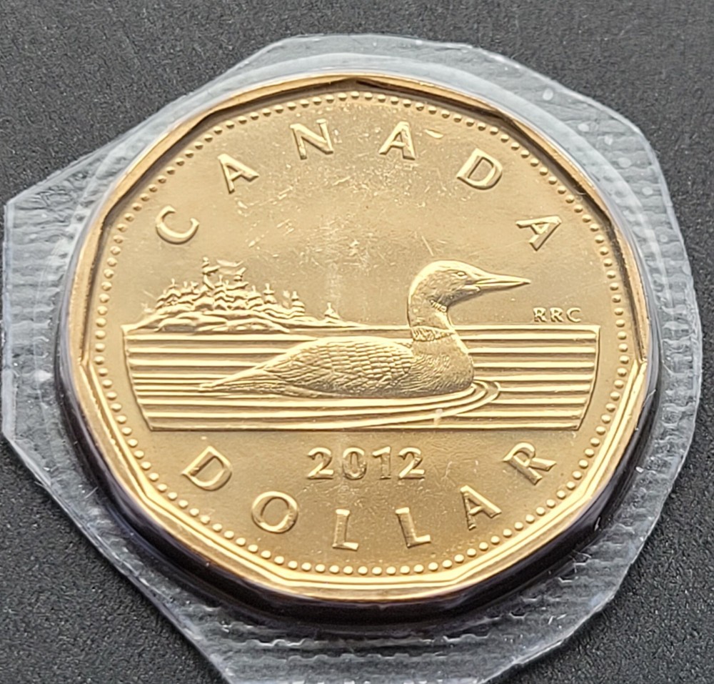 *** CANADA LOONIE 2012 OLD VERSION *** SEALED FROM MINT SET ***