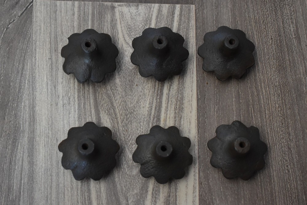 Vintage FLORAL cast iron cabinet drawer door knobs handle pull rustic Look 6pcs