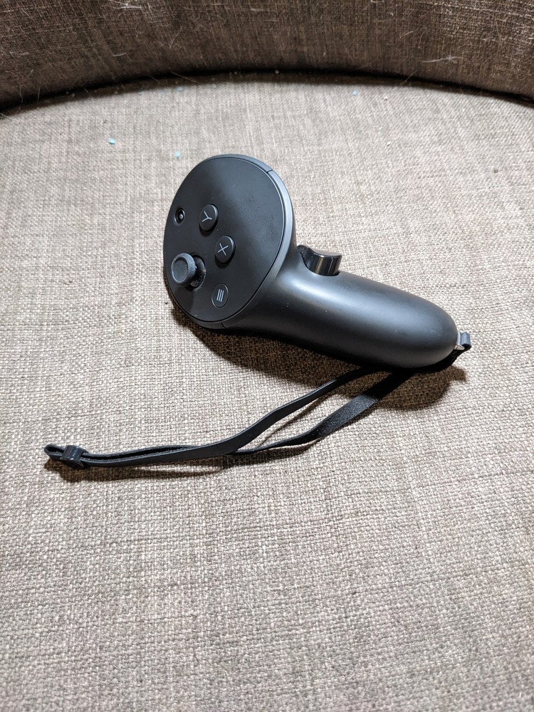 Official Meta Quest Pro Left VR Controller Black Wireless Strap Used