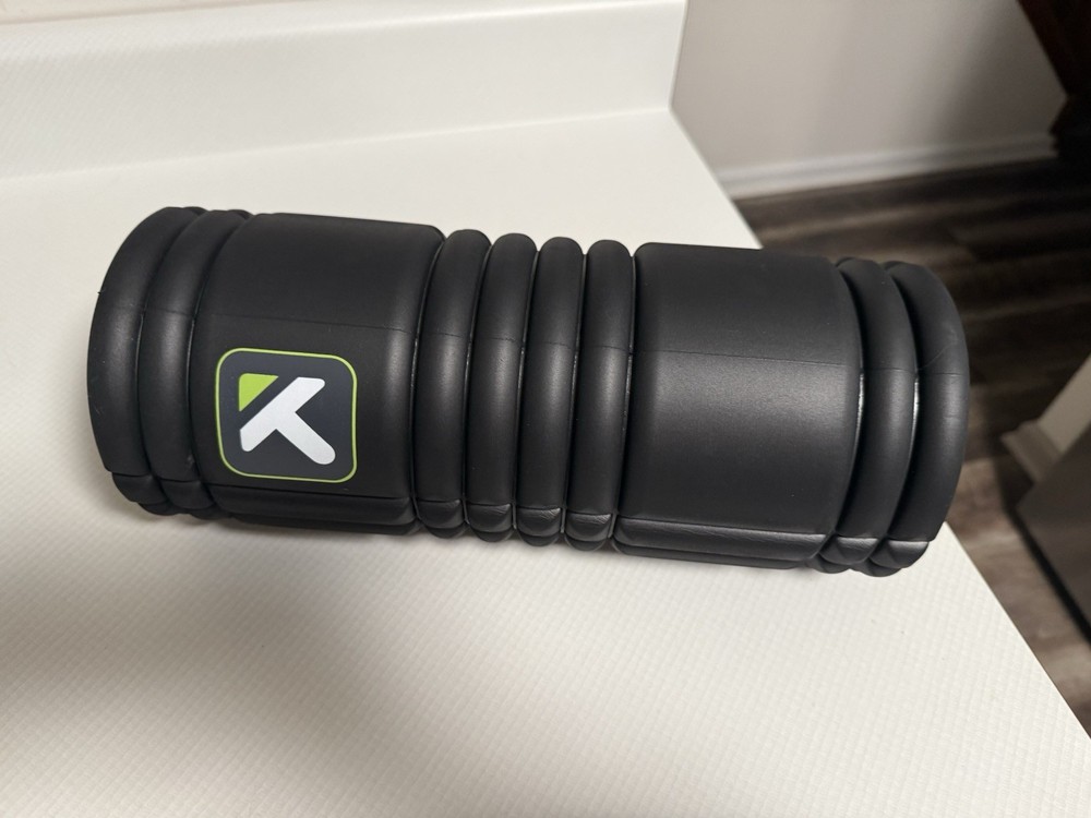 TriggerPoint Grid Massage Foam Roller Hollow Core Black Back Roller NWOT