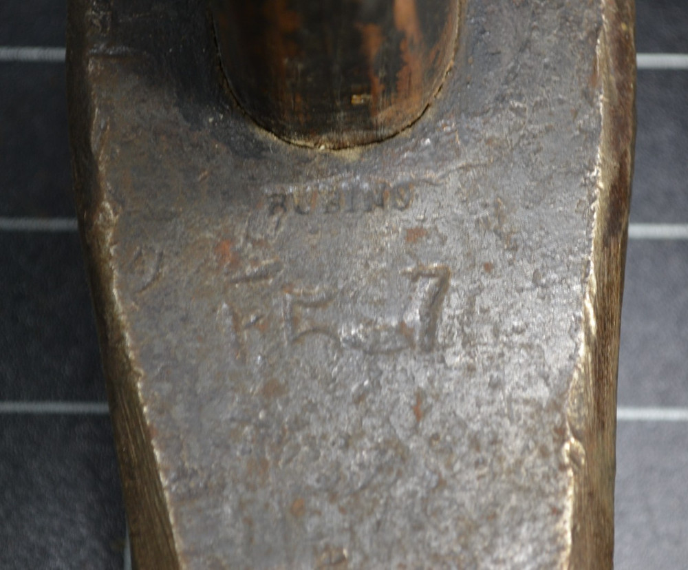 ROBINS - 13# BLACKSMITH MADE ROUNDING HAMMER WITH CUSTOM MADE HANDLE