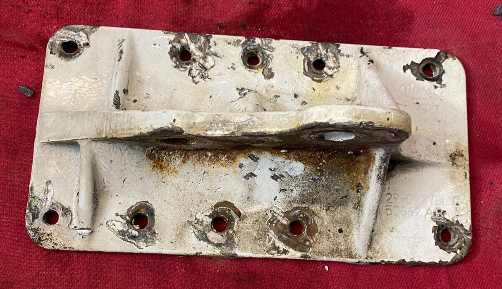 Peterbilt  Sleeper Connector -  Hanger, mount, support, bracket  29-02378L