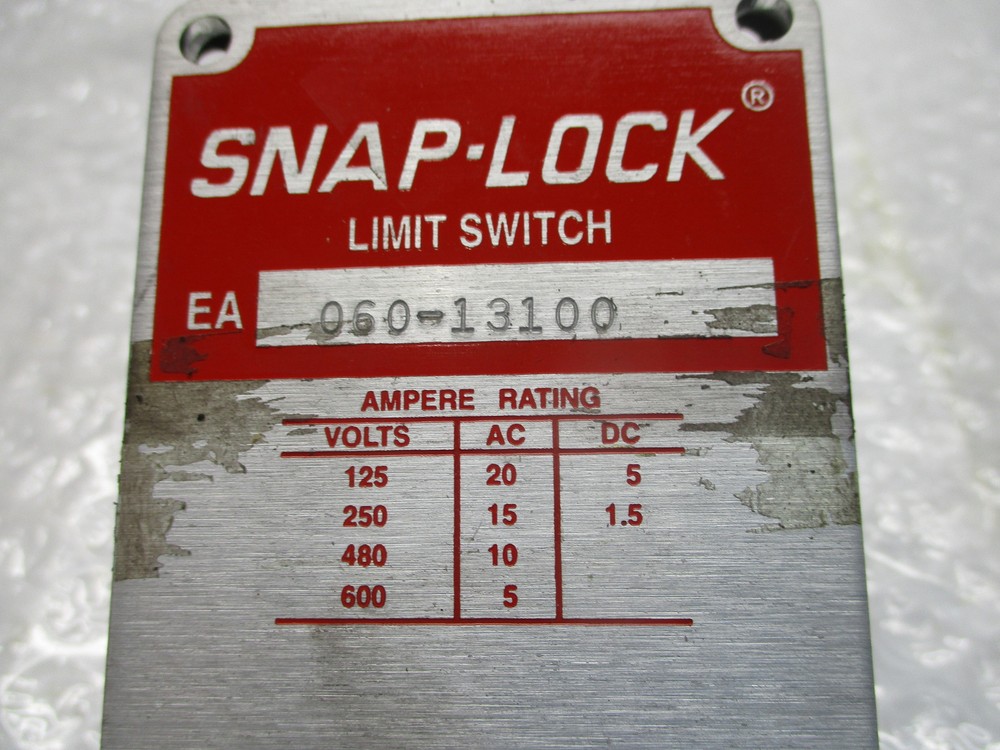 NAMCO 060-13100 LIMIT SWITCH NSNP