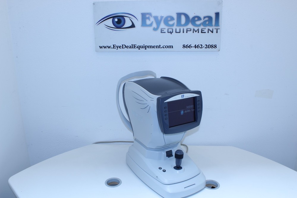 Nidek ARK-1e Auto Refractor Keratometer