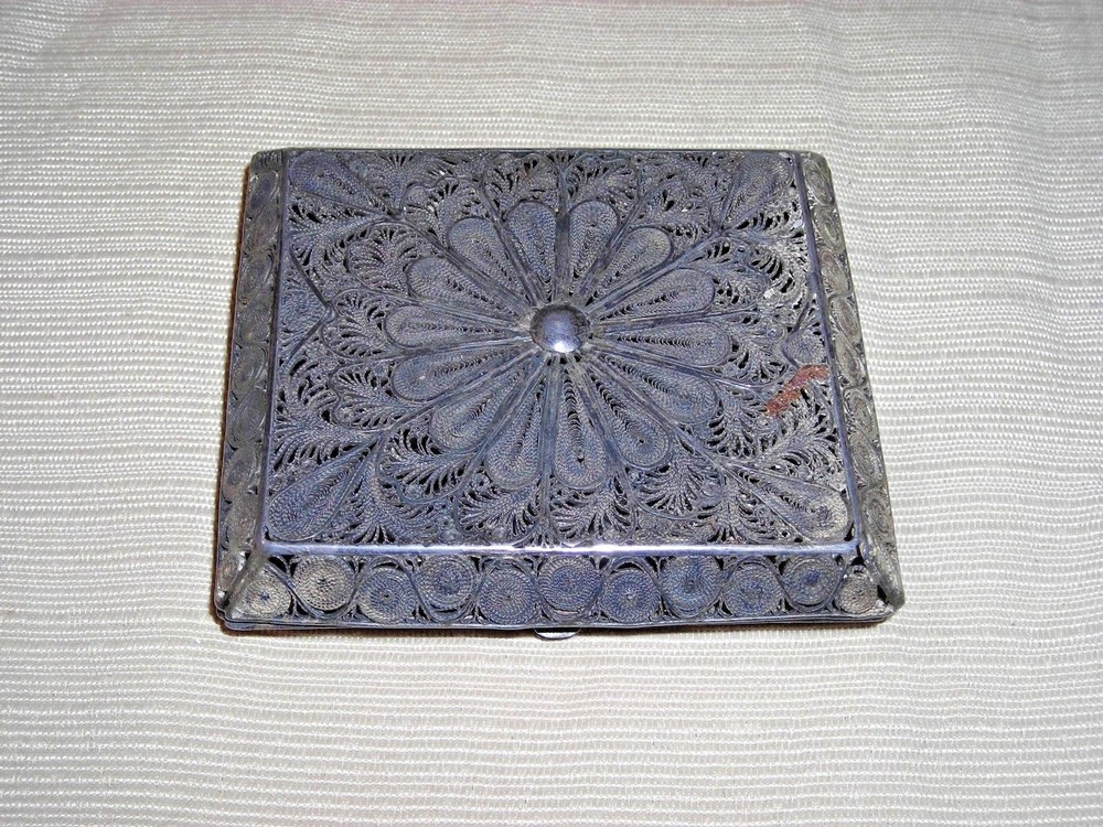 Vintage Solid Silver Ornate Filigree Designed Cigarette Case Card Case