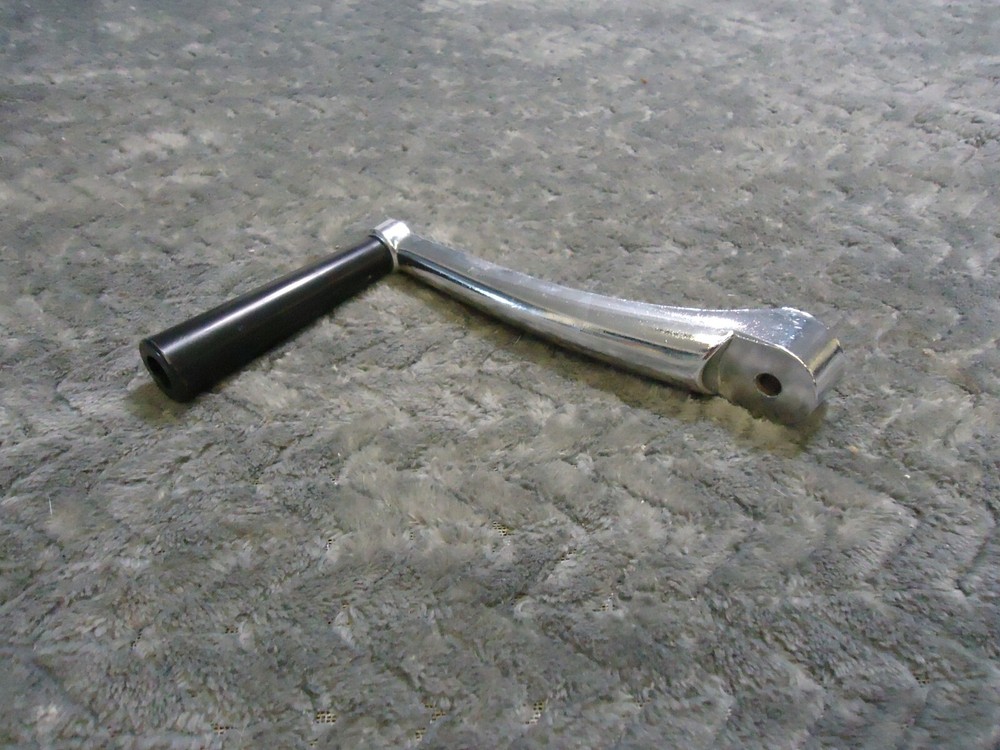 REPLACEMENT HANDLE FOR RIVAL 303 MEAT GRINDER ^