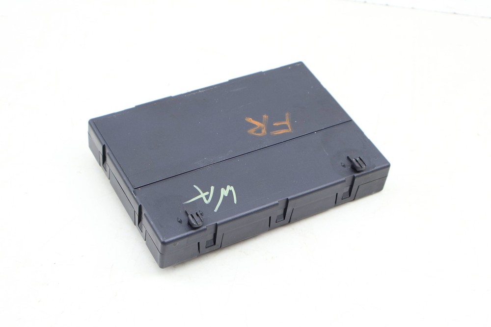 2013-2018 AUDI S6 C7 - Front SEAT / Backrest Adjustment Control Module