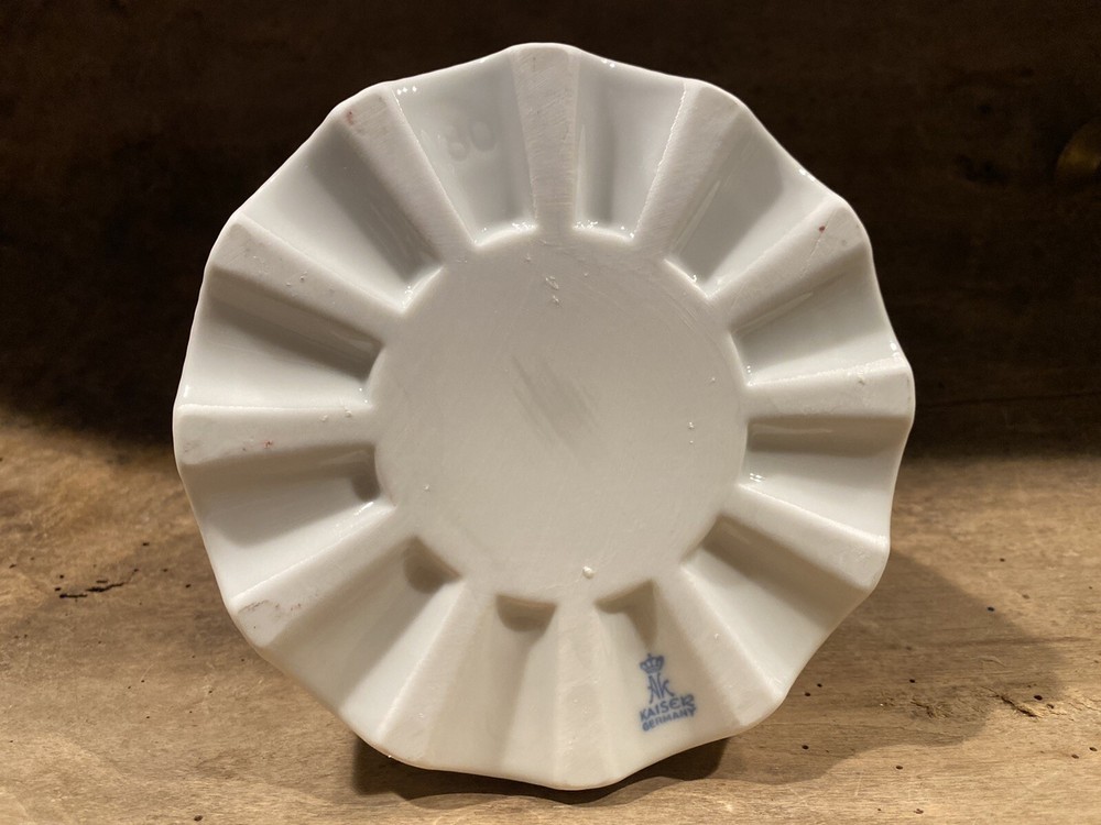 AK Kaiser Germany Teapot Warmer Base