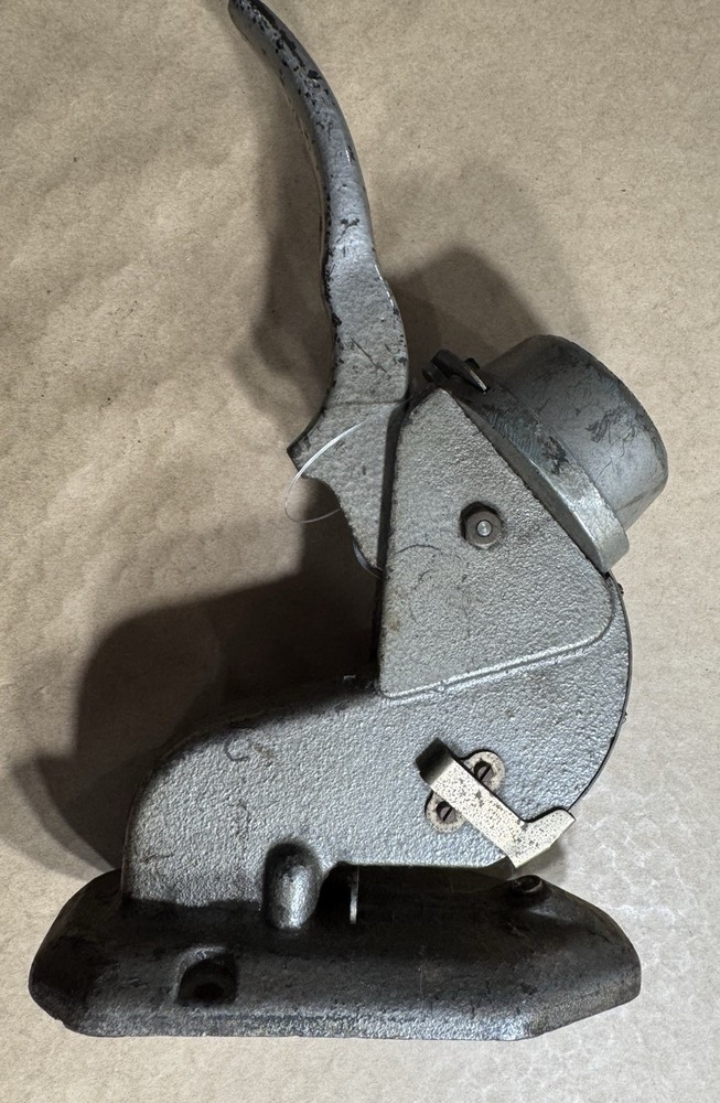 Bates Eyeleter Eyelets Automatic Hand Press Punch Tool Vintage