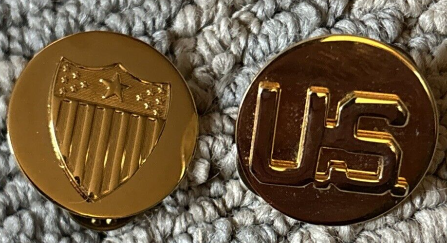 US Army Buttons & Badges Lot