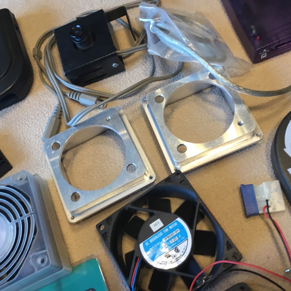 VTG PC Computer Items Fans - Card Reader - Blowers- Plus.