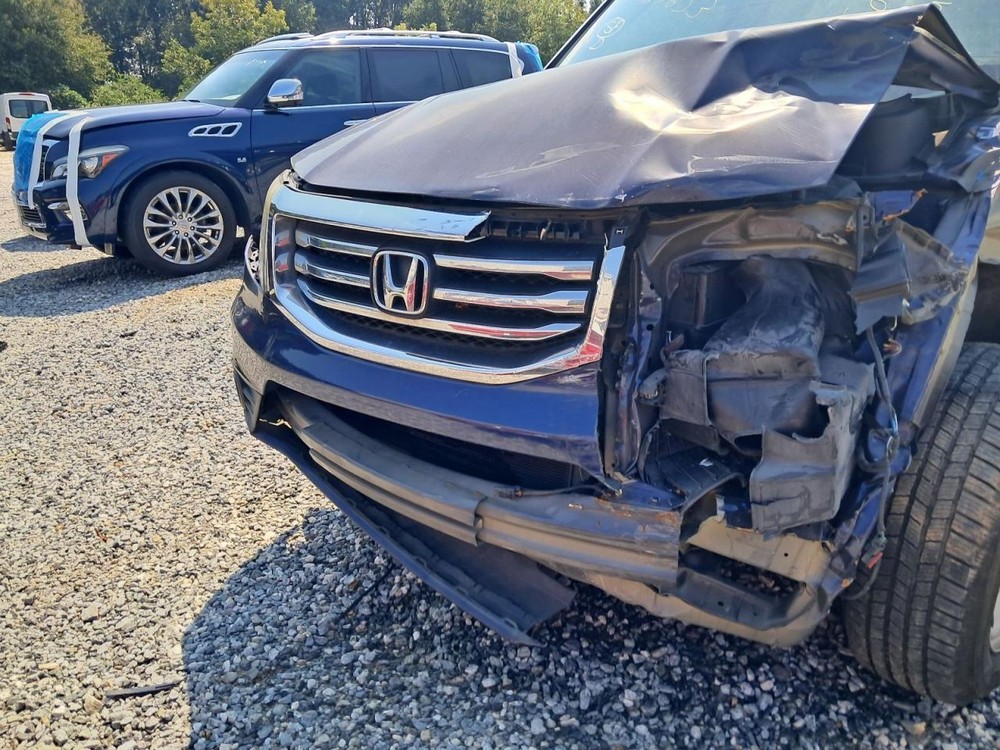 Fuse Box Engine Right Hand Engine Compartment Fits 12-15 PILOT 4794684