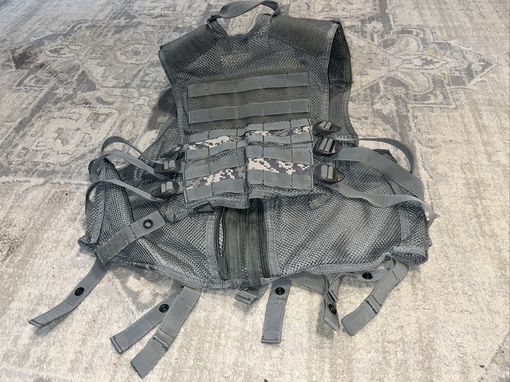 Tactical Vest Paintball Digital Camo Nice