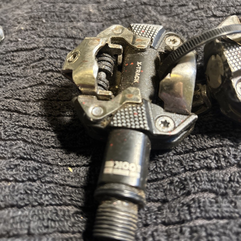 Look X-Track Pedals, Used