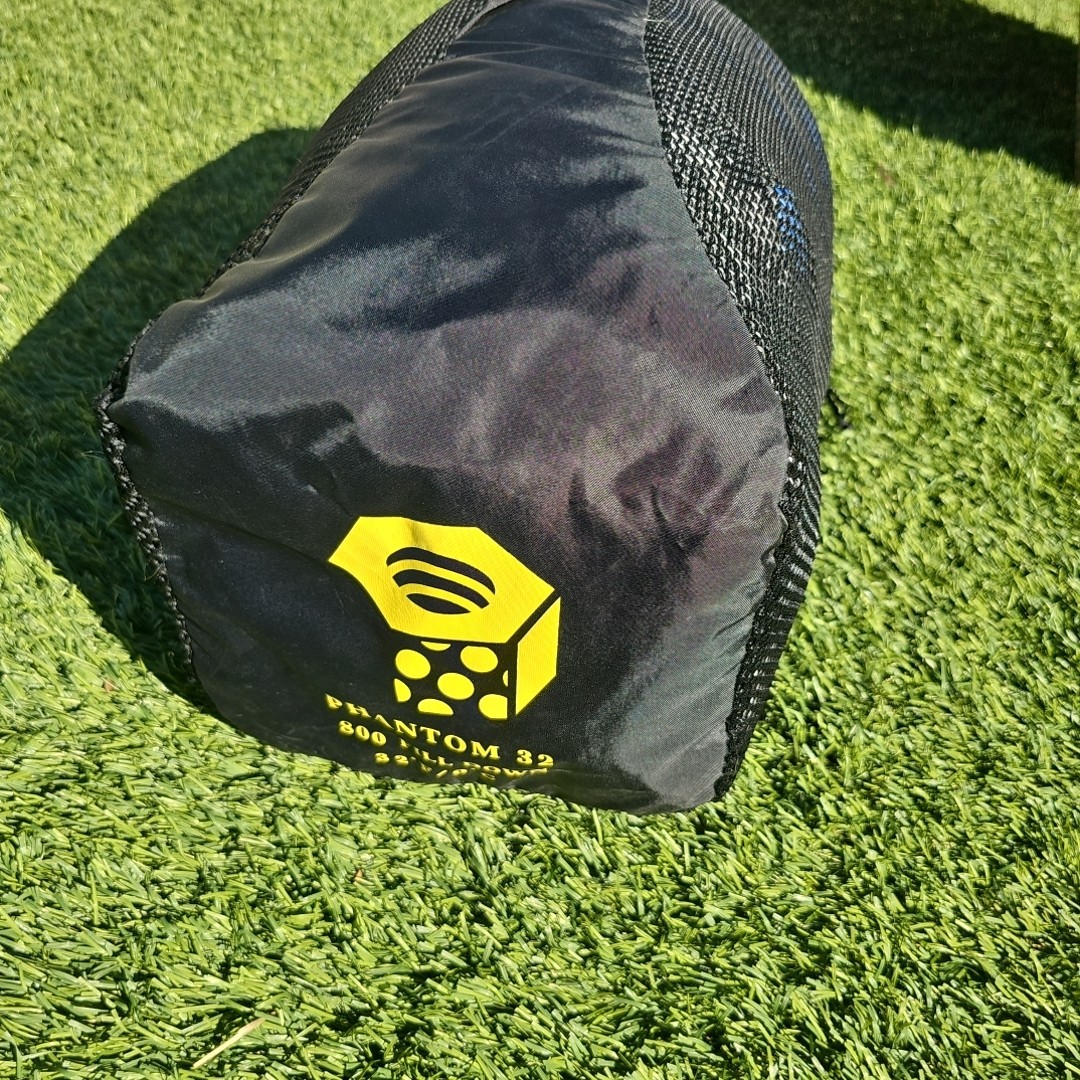 Mountain Hardwear Phantom 32 Degree Sleeping Bag 800 Fill Down Reg Length LZ EUC