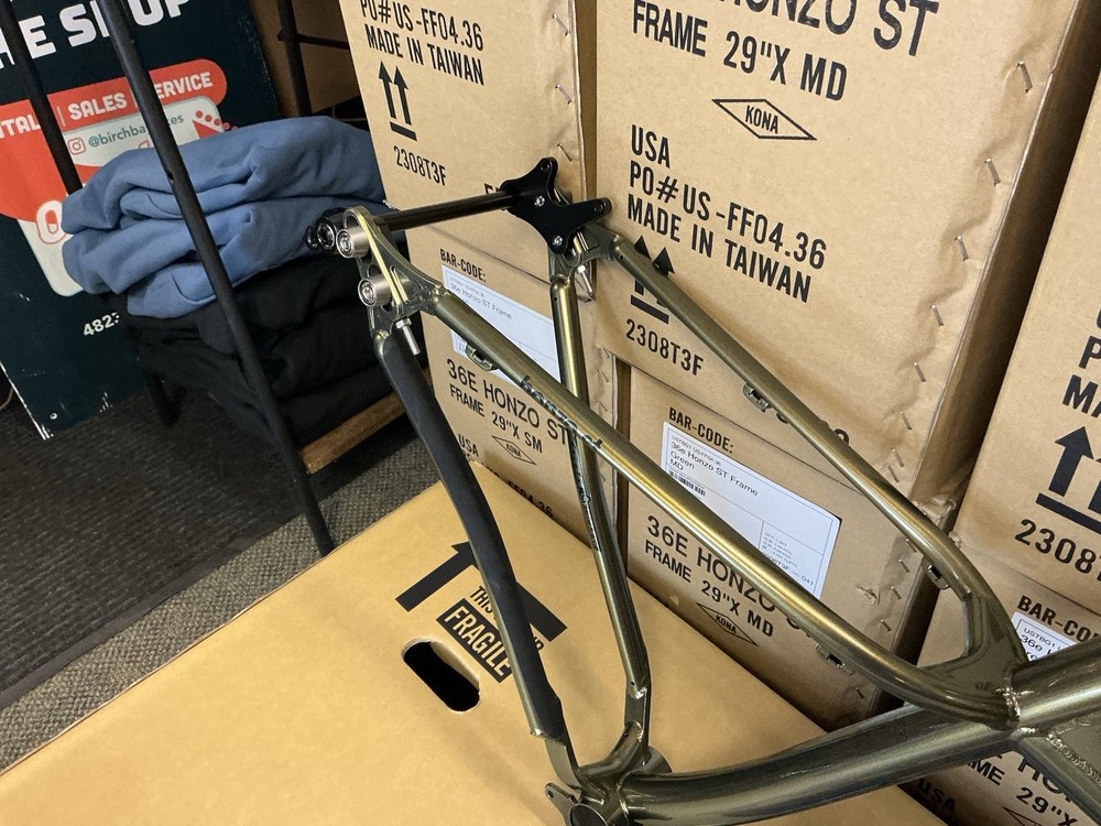 New Kona Honzo ST frame. Multiple Sizes Available.