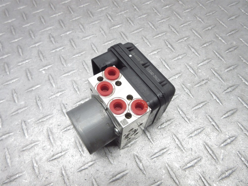 2025 25-26 Yamaha YZFR3 R3 Abs Brake Pump Control Unit Works