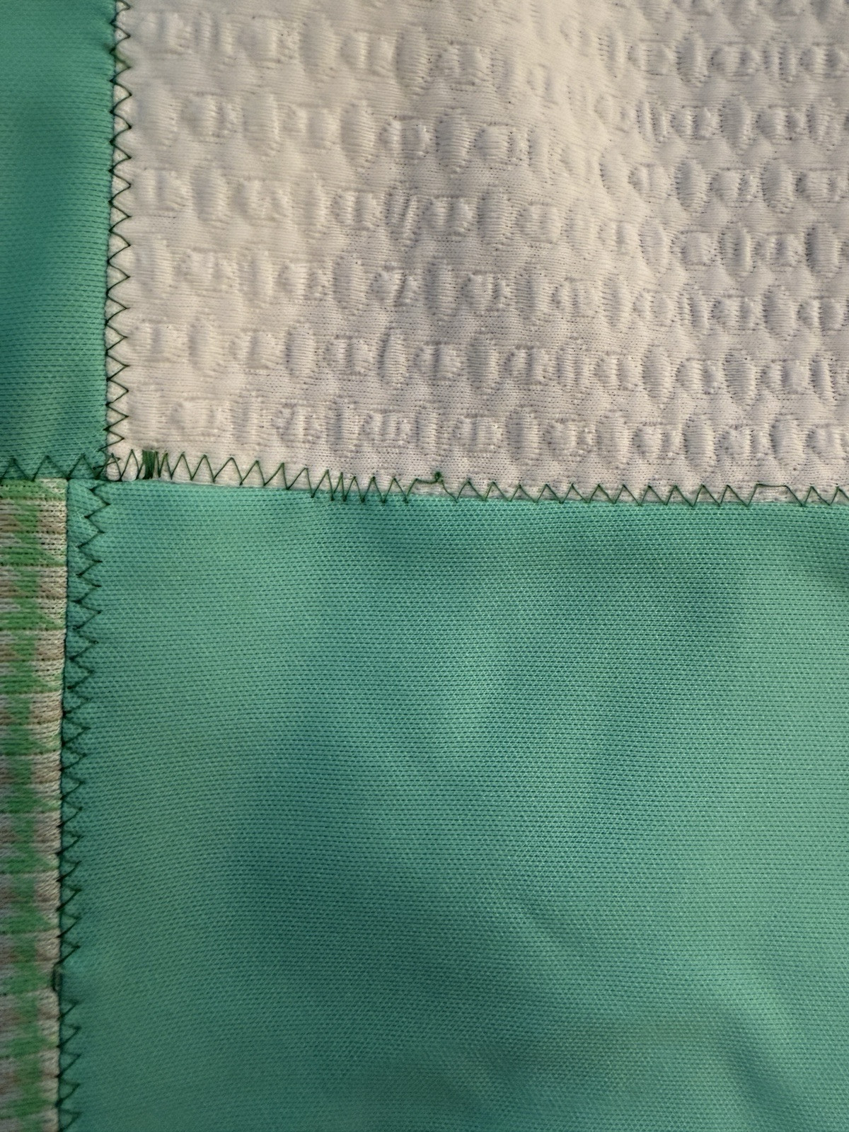 Vintage 70's Patchwork Coverlet Bedspread Quilt Topper