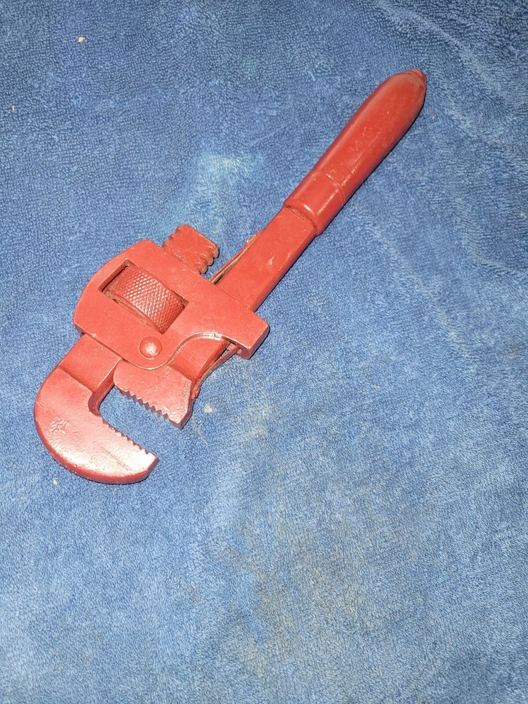 Vintage PEXTO Pipe Wrench