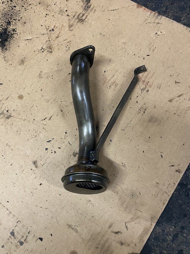 08-10 Maxxforce 7 Oil Pickup ML6E21-22