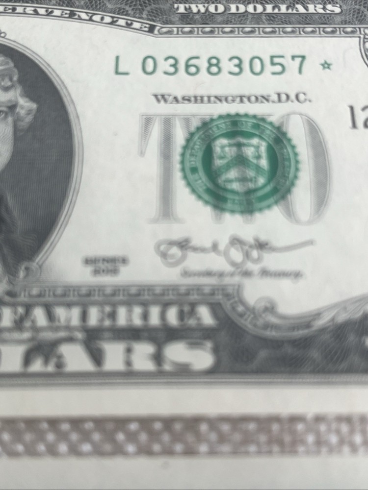 2$ 2013 Con Estrella Conservativo (4)