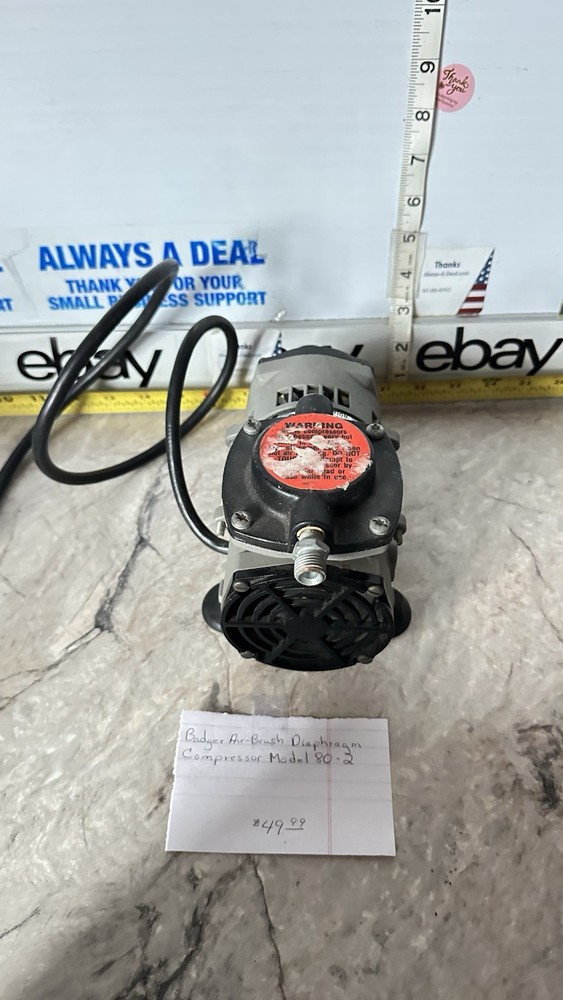 Badger Whirlwind Airbrush Compressor MODEL 80-2 DIAPHRAGM COMPRESSOR