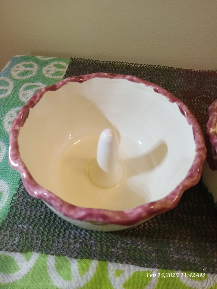 Joyce Dempsey Hand-Crafted Apple/Onion Baker Set