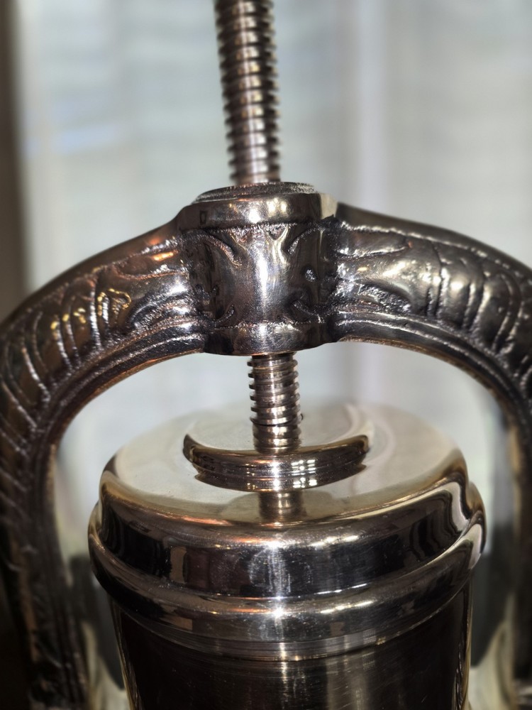 Silver Plated Duck Press Or Canalier