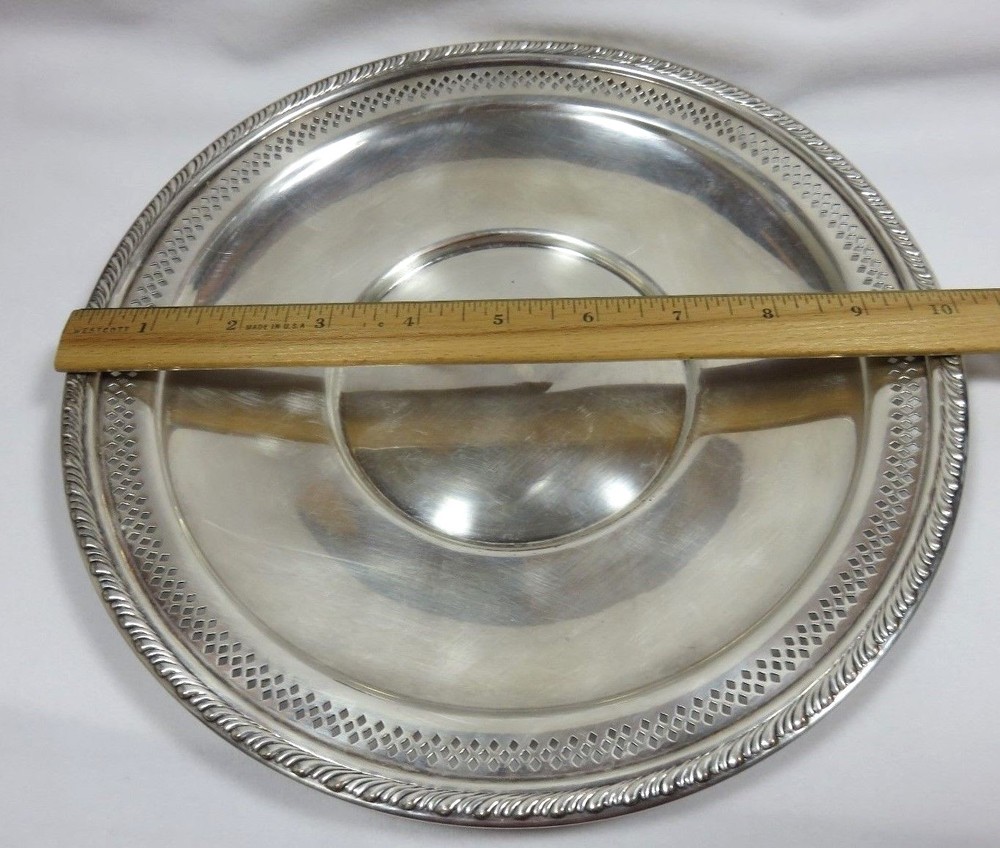 Silver Plate Serving Plate w Lattice Sides 10"